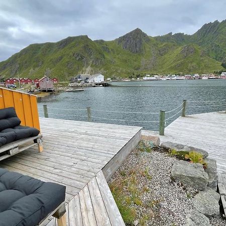 Charming Waterfront Cabin In Ballstad, Lofoten Екстер'єр фото